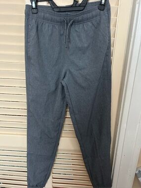 Kid’s Gray Drawstring Jogger Pants
